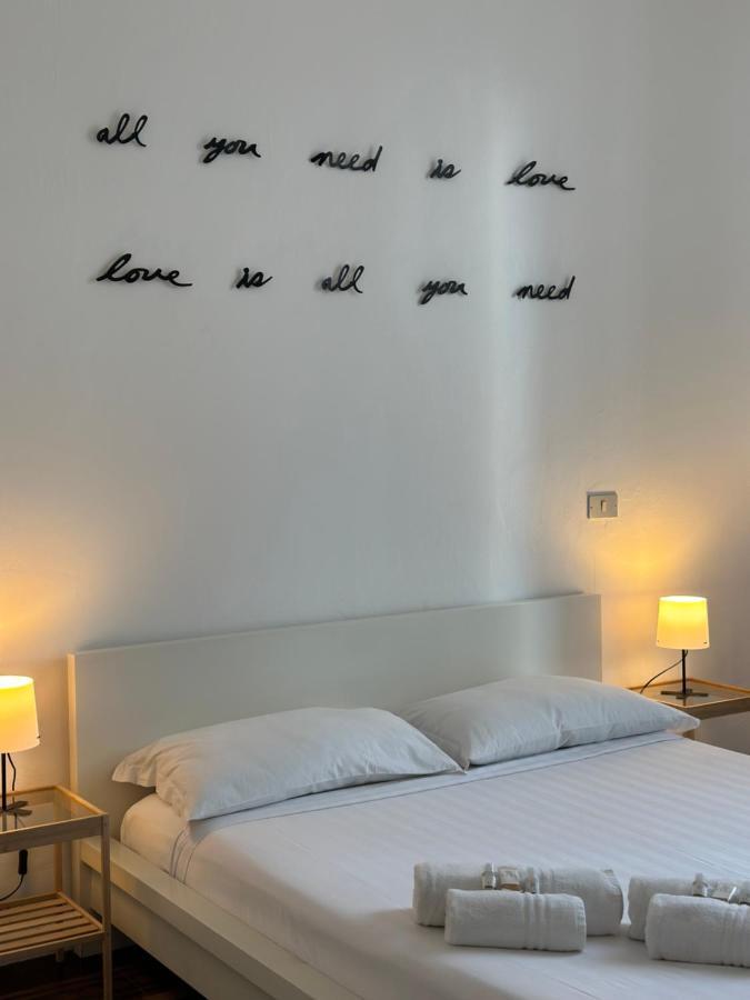 Xenia - Bright And Elegant Apartment *